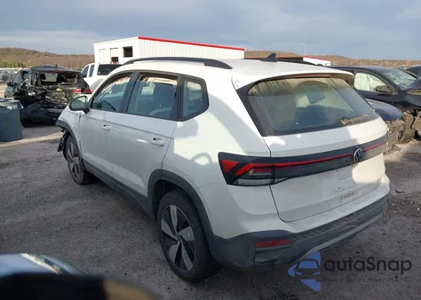 2025 Volkswagen Taos 1.5T S z USA, uszkodzony, nr VIN 3VV8C7B22SM047839